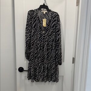 MICHAEL Michael Kors Black and White Long Sleeve Dress
